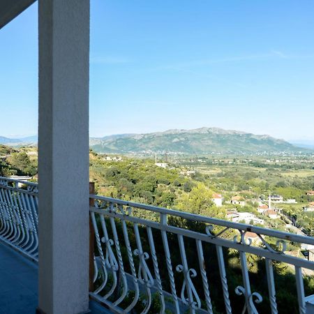 Sunhill Villa Shkoder Ngoại thất bức ảnh