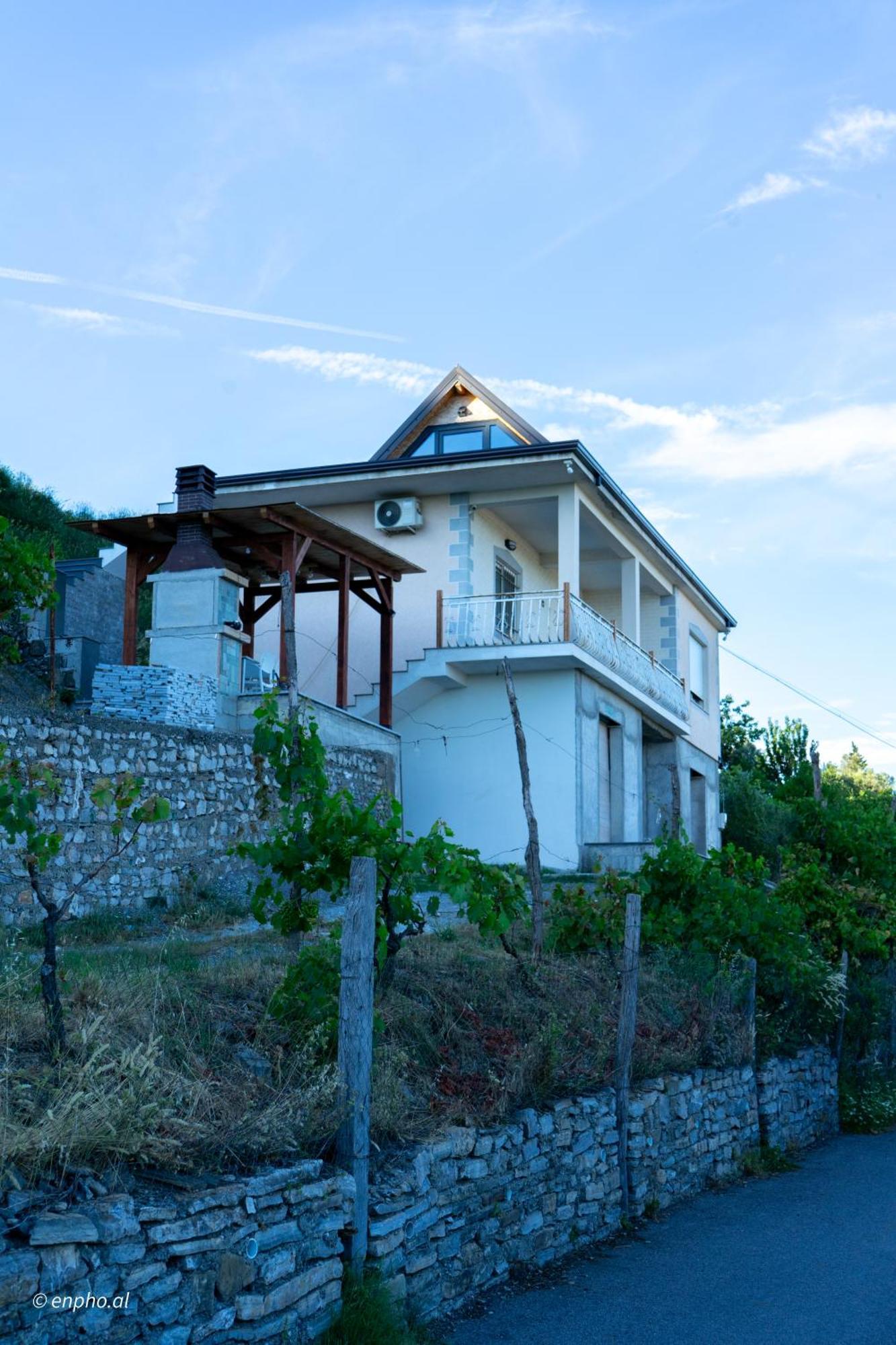 Sunhill Villa Shkoder Ngoại thất bức ảnh